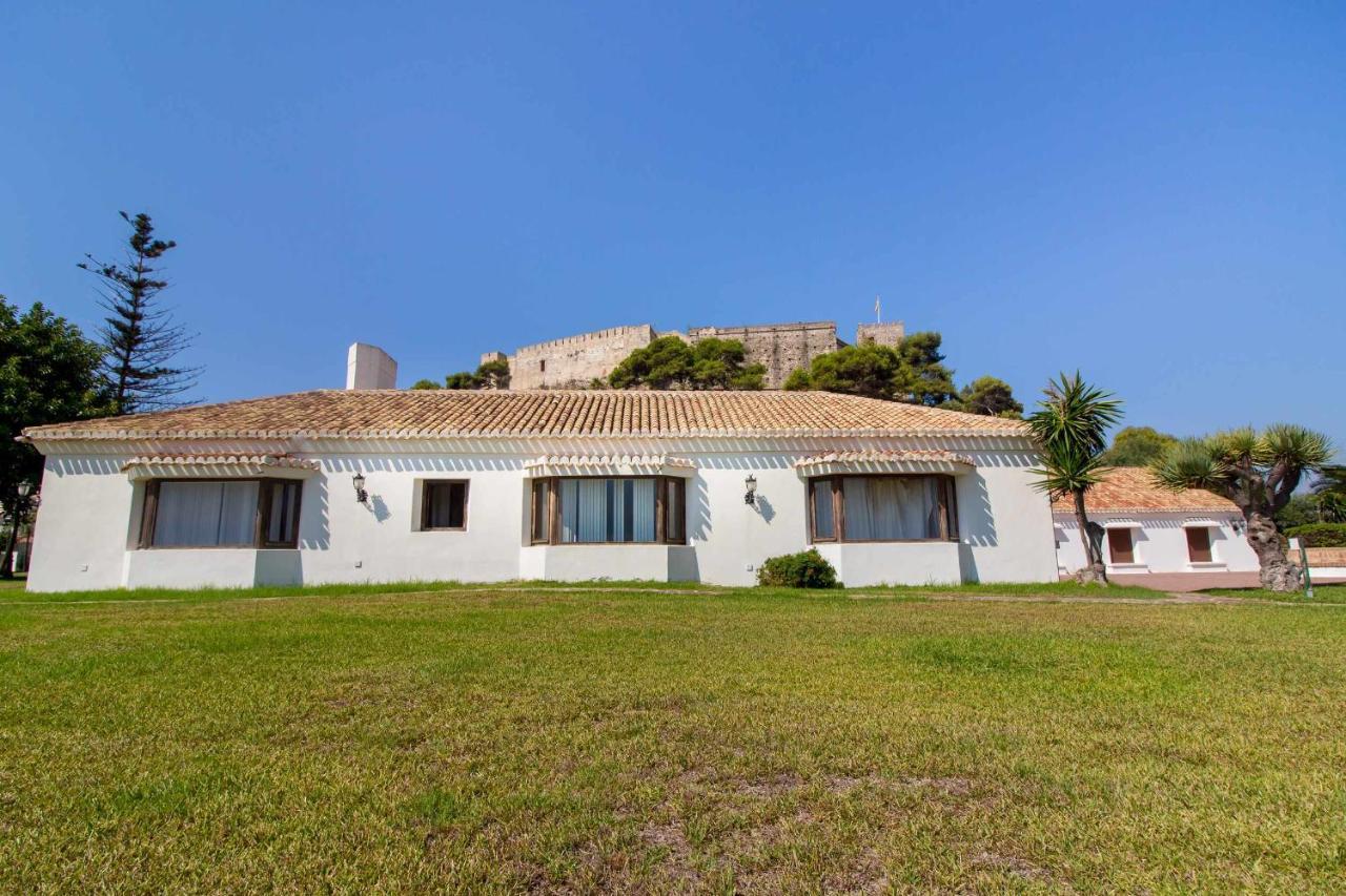Castle Beach House Luxury Beachfront Villa Málaga Esterno foto